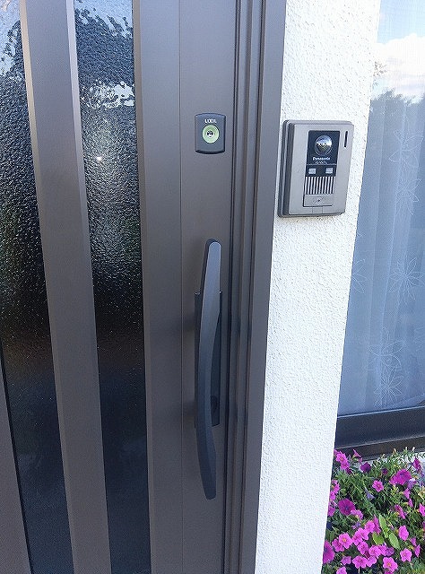 福山での玄関引戸交換工事の施工内容